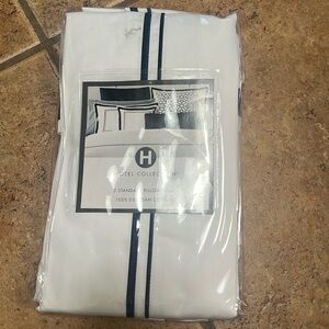 Hotel collection, two standard pillow shams. Egyptian cotton.